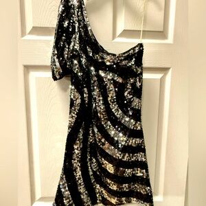 Bacci Sequin One-Shoulder Dress